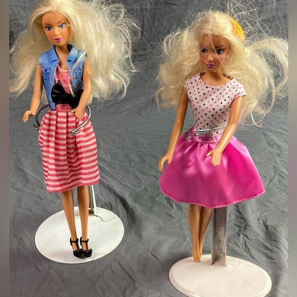 10 for$65 Barbies Mattel Barbie Fashion Doll /Colorful Outfits In Good Condition - Picture 2 of 10